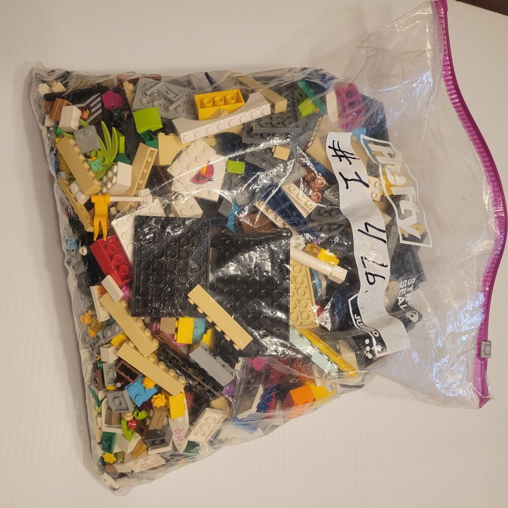 Assorted Bulk LEGO Lot #1 4 lbs Mixed Bricks and Loose Pieces random mix.